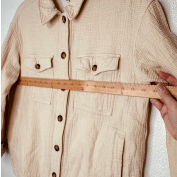 Madewell Oatmeal Long Sleeve Button Front Pocketed Waffle Pattern Shirt Jacket - Picture 12 of 12
